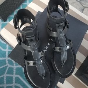 Kendall and Kylie Robin sandals